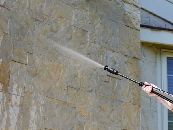 Surface preparation for render application